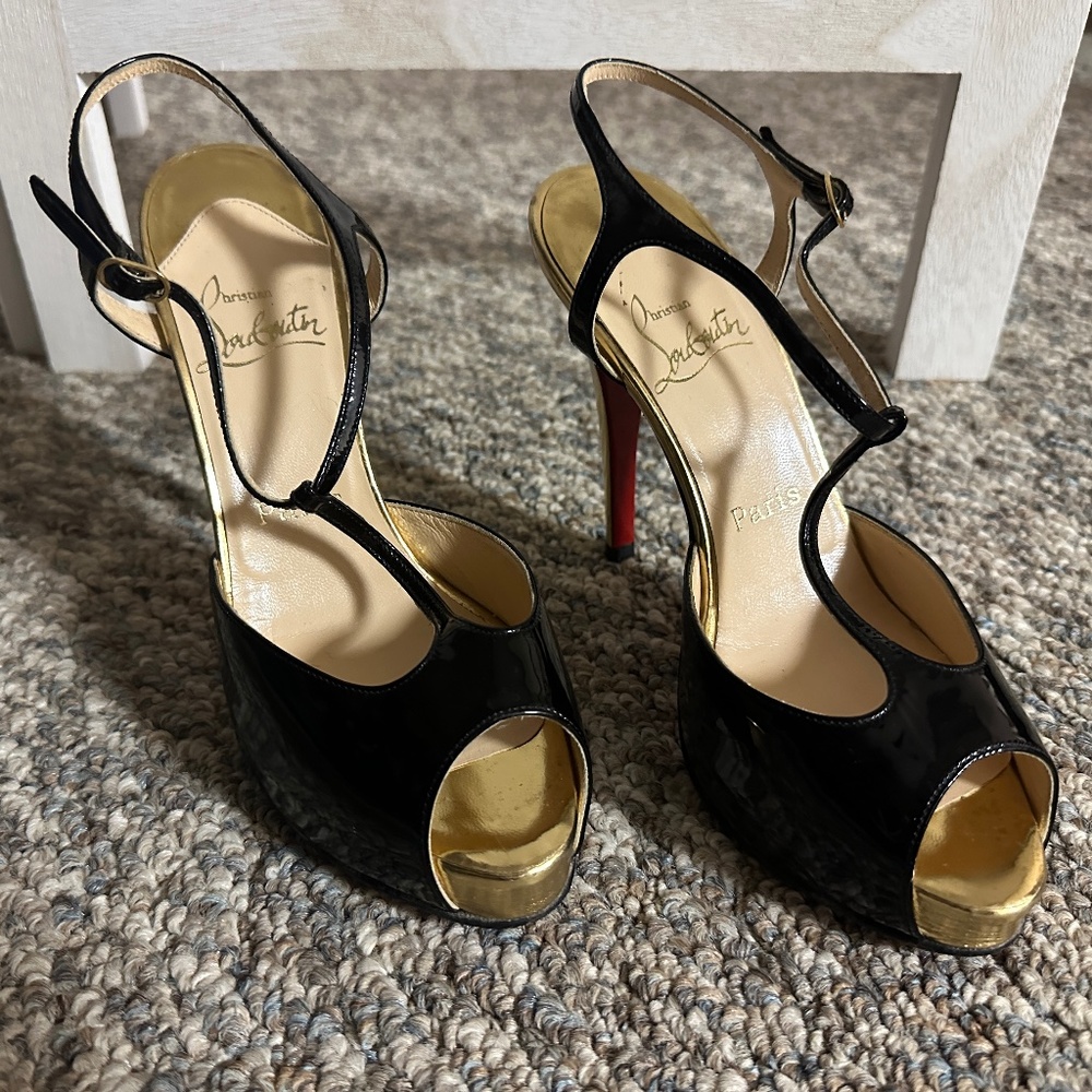 Christian Louboutin Black/Gold Patent Leather Heels